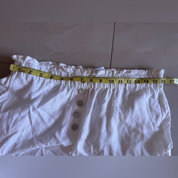 Ruby Rd Capri Pants M Ivory Elastic Waist Pockets Cottage Core Beachy Casual - Picture 8 of 15